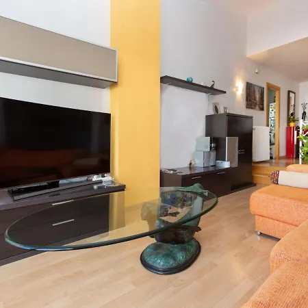 Daire Junco By Interhome Tossa de Mar